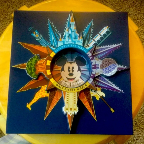 Disney Parks Walt Disney World Discover the Magic Mickey Frame - Picture 2 of 4